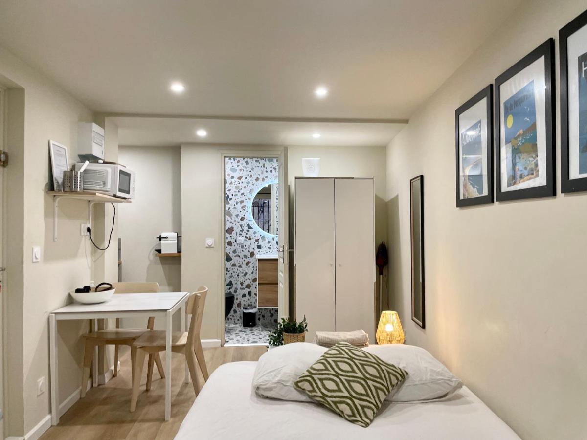 Appartement Palmiers, Coeur De Ville Sur Le Parcours Des Arts Hyeres Exterior photo